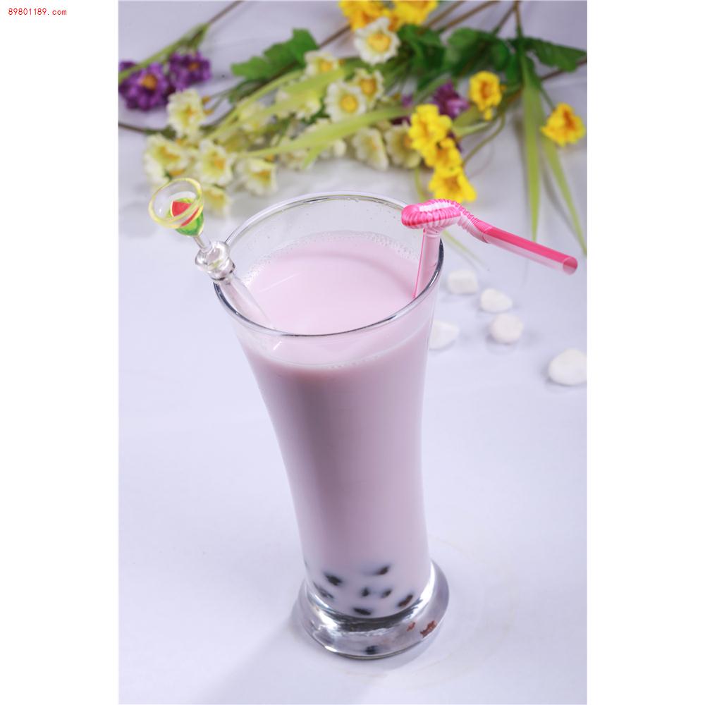 草莓奶茶